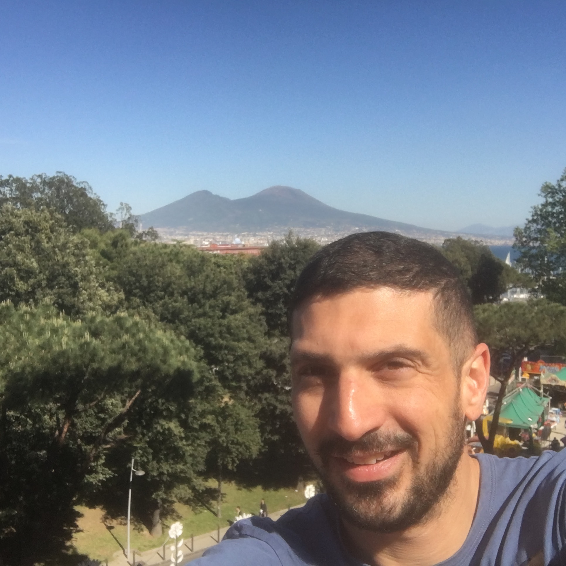 Vesuvio, Napoli